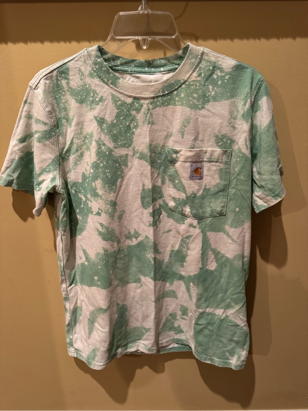 Carhartt Women’s Tie-dyed Loose Fit T- Shirt Size Med (8-10)